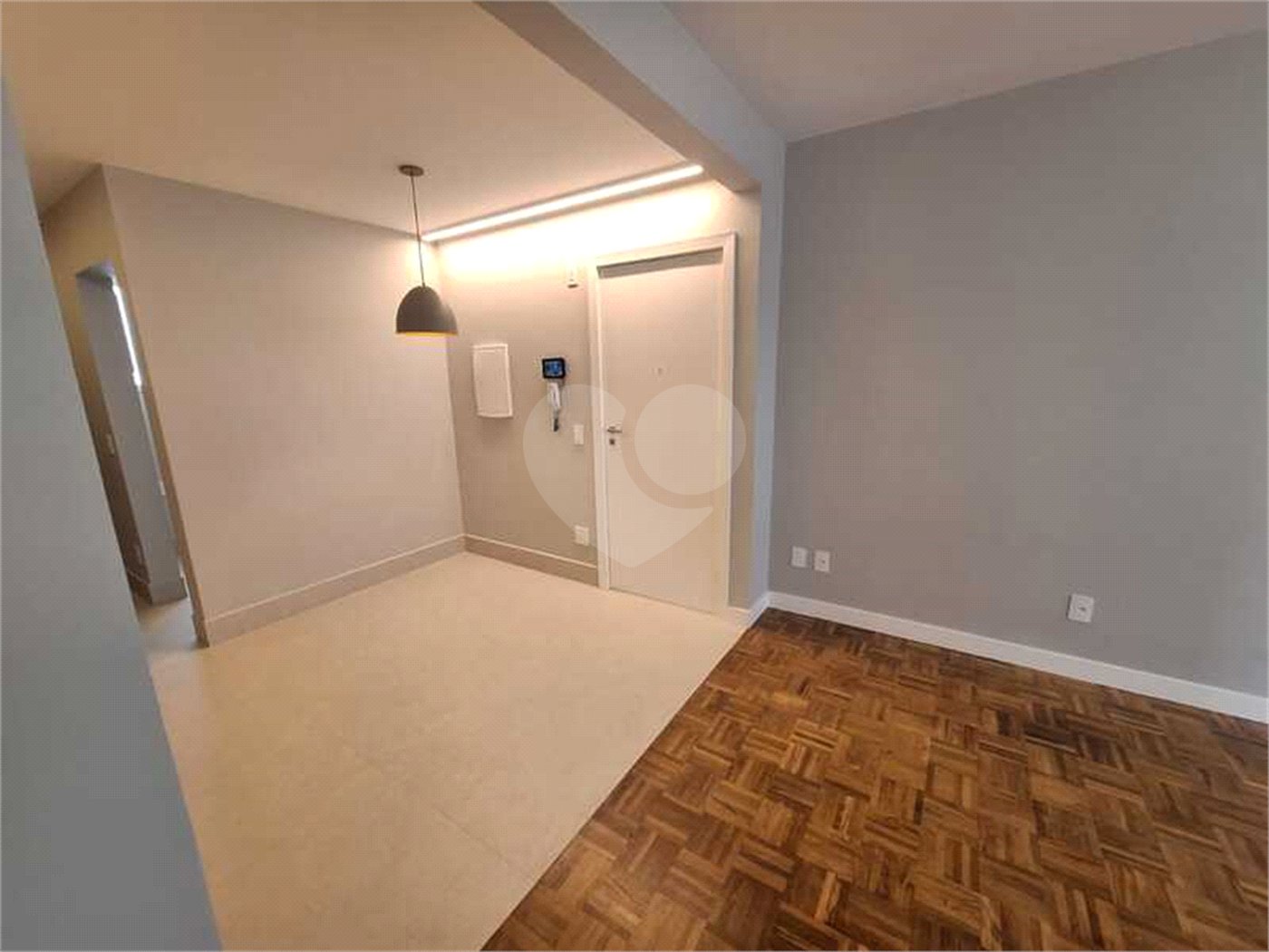 Apartamento à venda com 3 quartos, sendo 1 suíte, em Itaim Bibi, São Paulo, SP