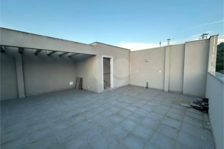 Cobertura à venda com 2 quartos, sendo 1 suíte, em Bairro do Cambará, São Roque, SP