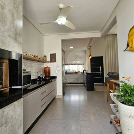Casa à venda com 3 quartos, sendo 1 suíte, no condomínio Vila Rica, Indaiatuba - SP