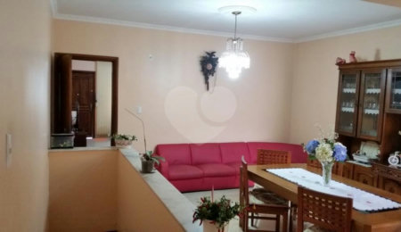 Sobrado à venda com 3 quartos, sendo 1 suíte,  em Vila Maria, São Paulo, SP