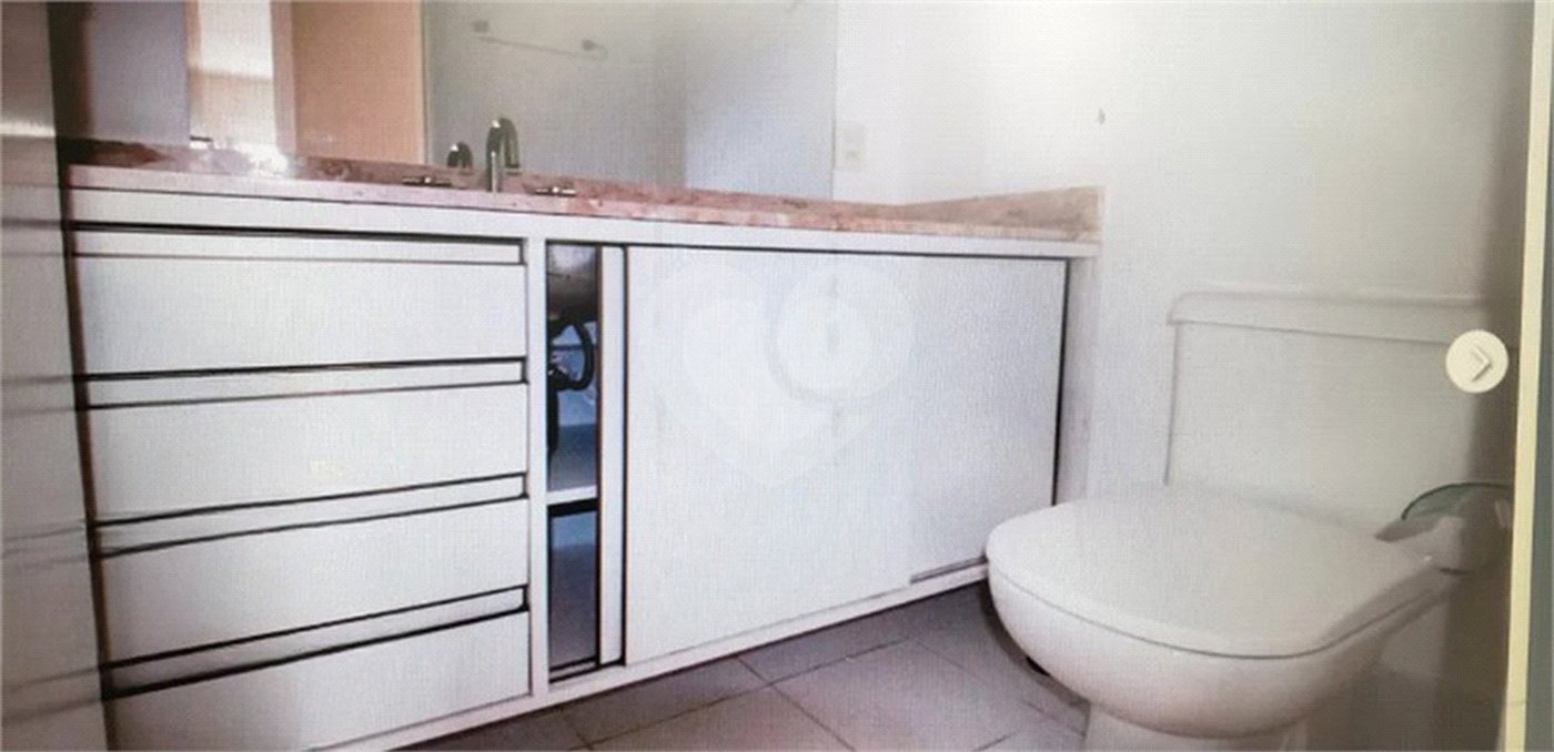 Apartamento à venda com 2 quartos, sendo 1 suíte, em Morumbi, São Paulo, SP