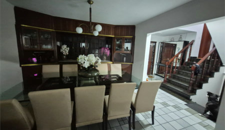 Casa à venda com 4 quartos, sendo 3 suítes, em Planalto Paulista, São Paulo, SP