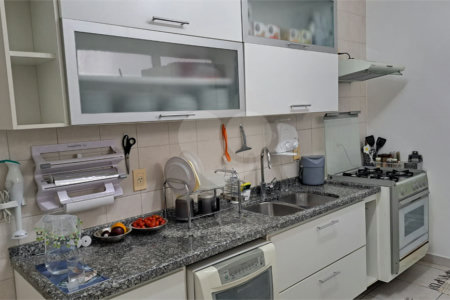 Apartamento à venda com 4 quartos, sendo 2 suítes, em Cidade São Francisco, São Paulo, SP