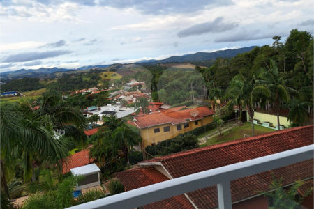 Casa em condomínio à venda com 3 suítes no Centro, Bom Jesus dos Perdões, SP