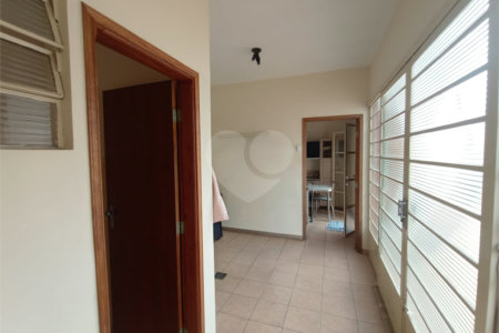 Casa à venda com 4 quartos, sendo 3 suítes,  no Centro, Itapetininga, SP