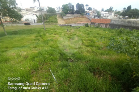 Terreno à venda em Vila Oliveira, Mogi das Cruzes, SP
