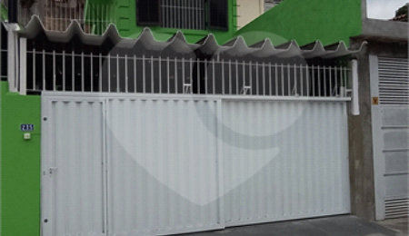 Sobrado à venda com 2 quartos em Jardim Itacolomi, São Paulo, SP