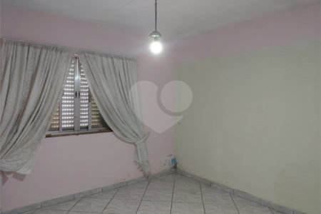 Casa Térrea à venda com 3 quartos em Vila Penteado, São Paulo, SP