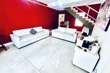 Casa à venda com 3 quartos, sendo 1 suíte, em Vila Nastri, Itapetininga, SP