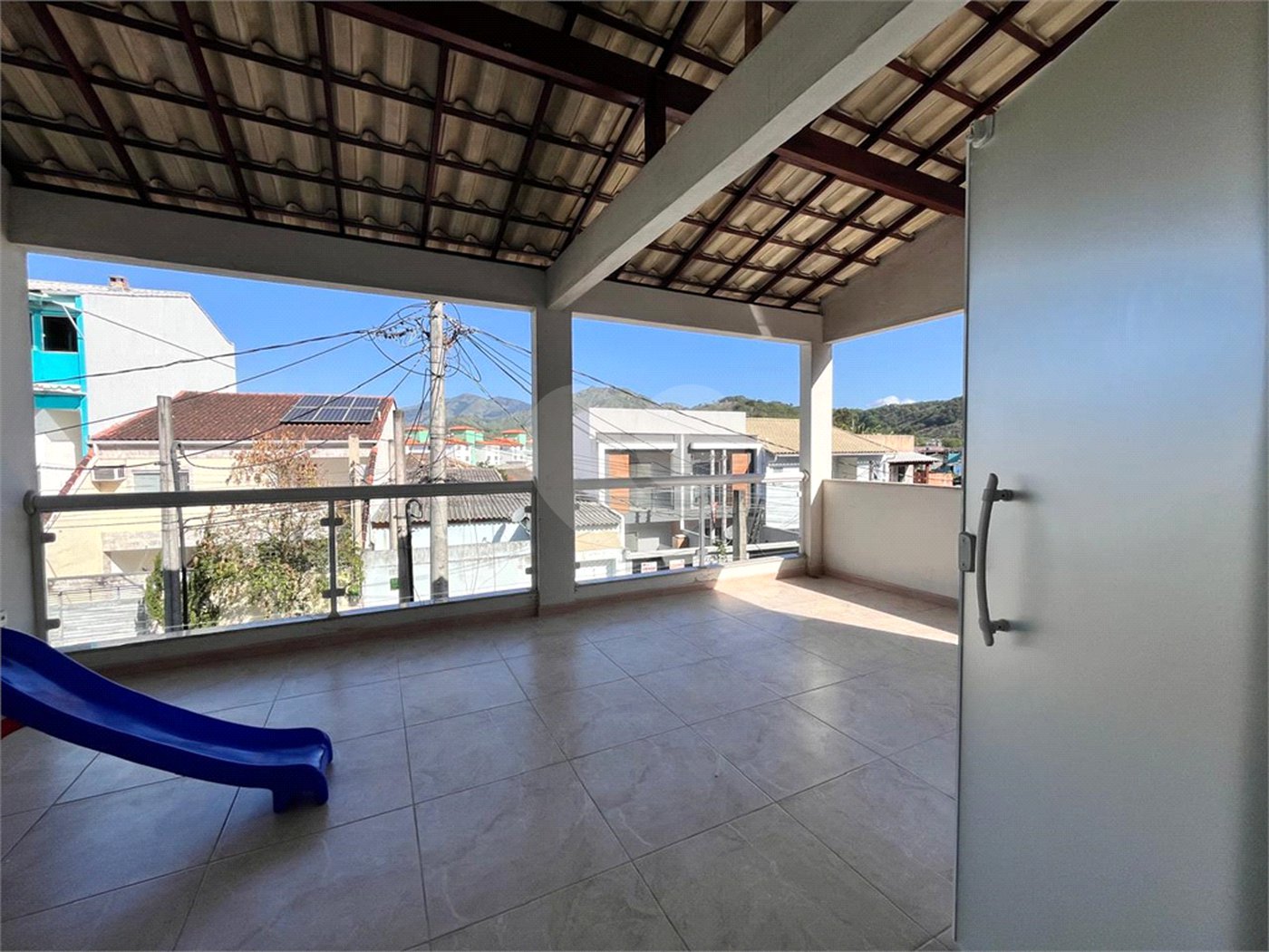 Casa à venda com 4 quartos, sendo 1 suíte, em Campo Grande, Rio de Janeiro, RJ
