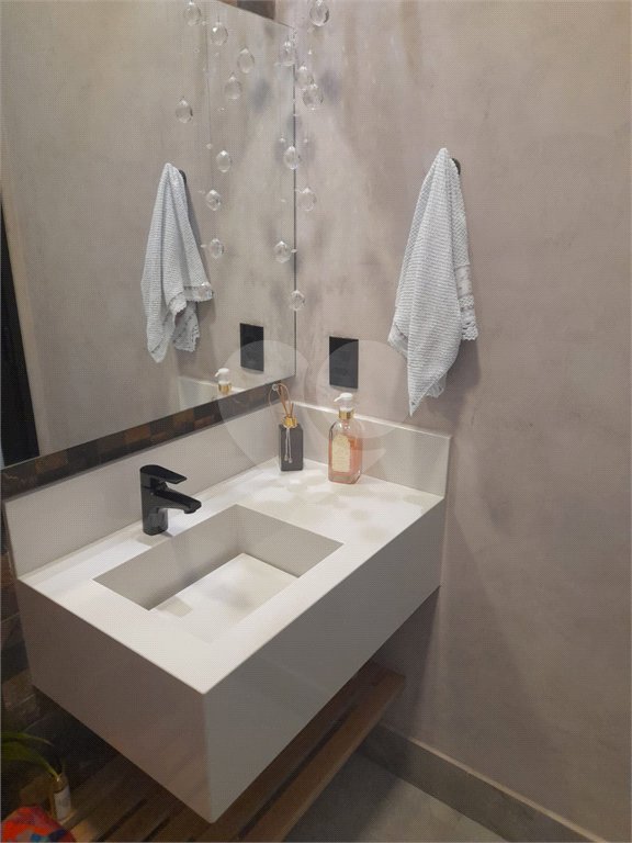 Casa à venda com 3 suítes no condomínio Reserva Real, Paulínia - SP