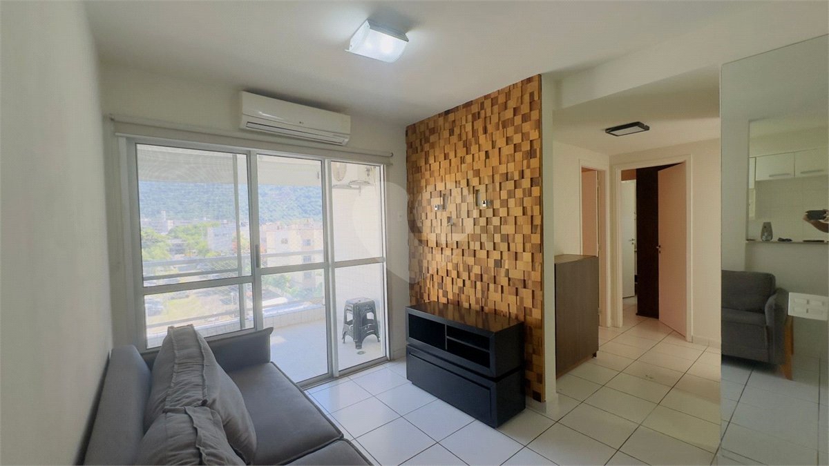 Apartamento à venda com 3 quartos, sendo 1 suíte,  em Jacarepaguá, Rio de Janeiro, RJ