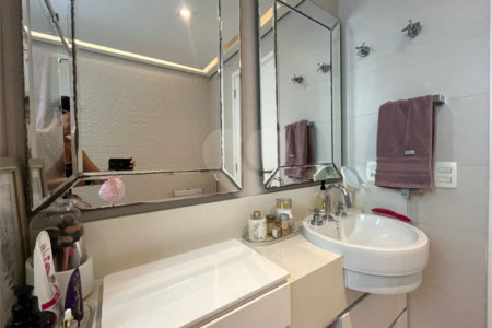 Apartamento à venda com 3 suítes em Santa Teresinha, São Paulo, SP