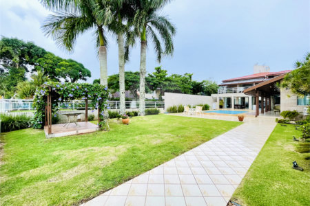 Casa à venda com 5 suítes no Centro, Porto Belo, SC