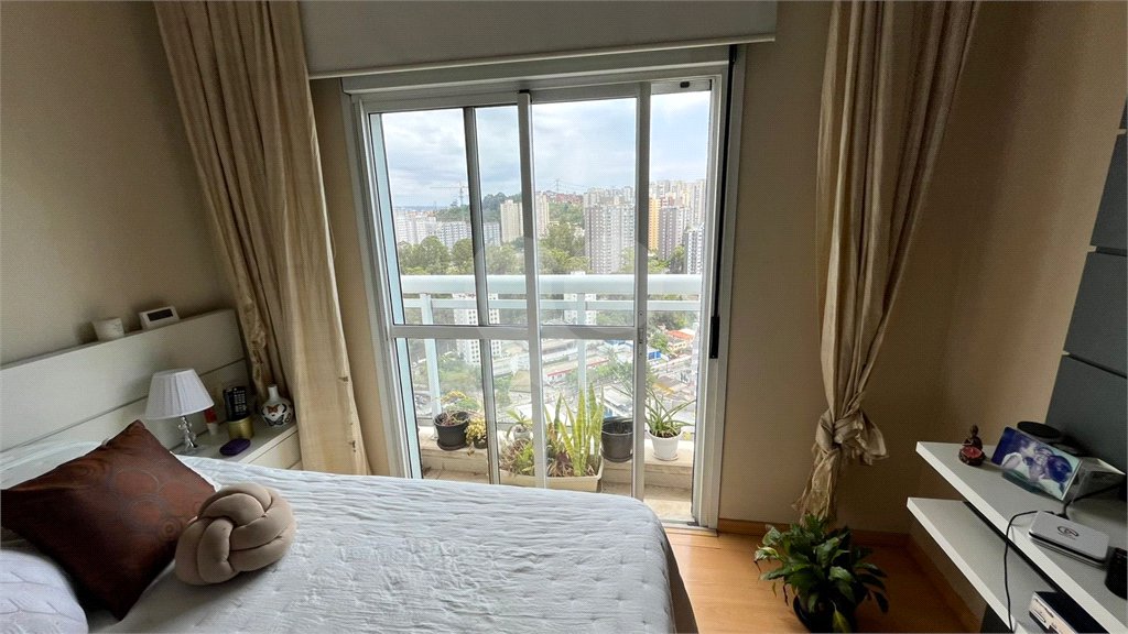 Apartamento à venda com 4 quartos, sendo 3 suítes, em Vila Andrade, São Paulo, SP
