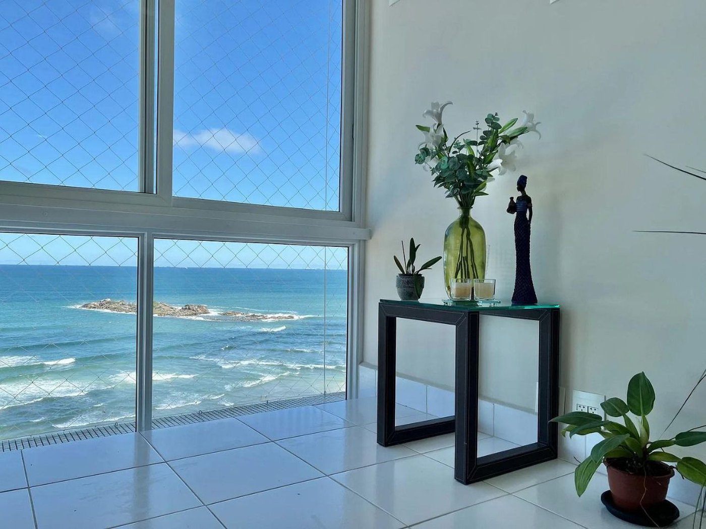 Apartamento à venda, 172 m² por R$ 1.250.000,00 - Praia das Pitangueiras - Guarujá/SP