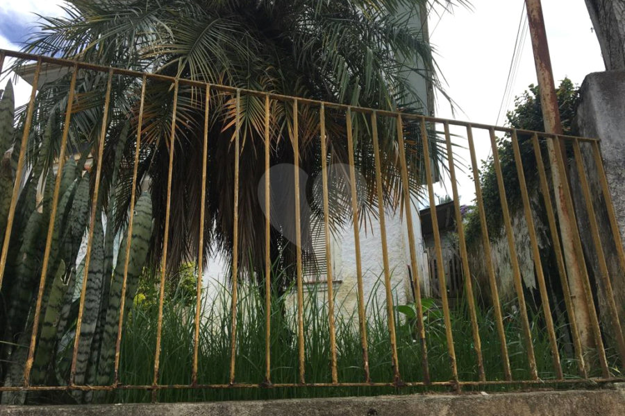 Casa à venda com 2 quartos em Horto, São Paulo, SP