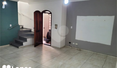 Sobrado à venda com 3 quartos, sendo 1 suíte, em Jardim Pinheiros, São Paulo, SP