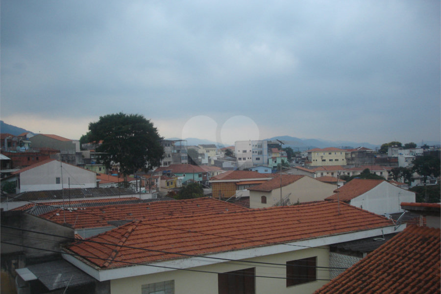 Sobrado à venda com 3 quartos em Tremembé, São Paulo, SP