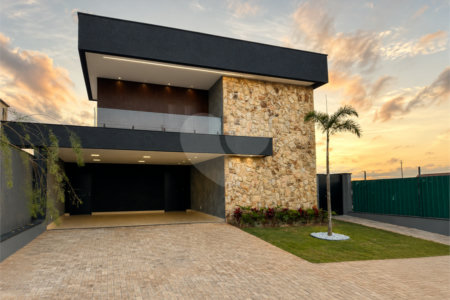 Casa à venda com 4 suítes no condomínio Terras Alpha Nova Esplanada, Votorantim - SP