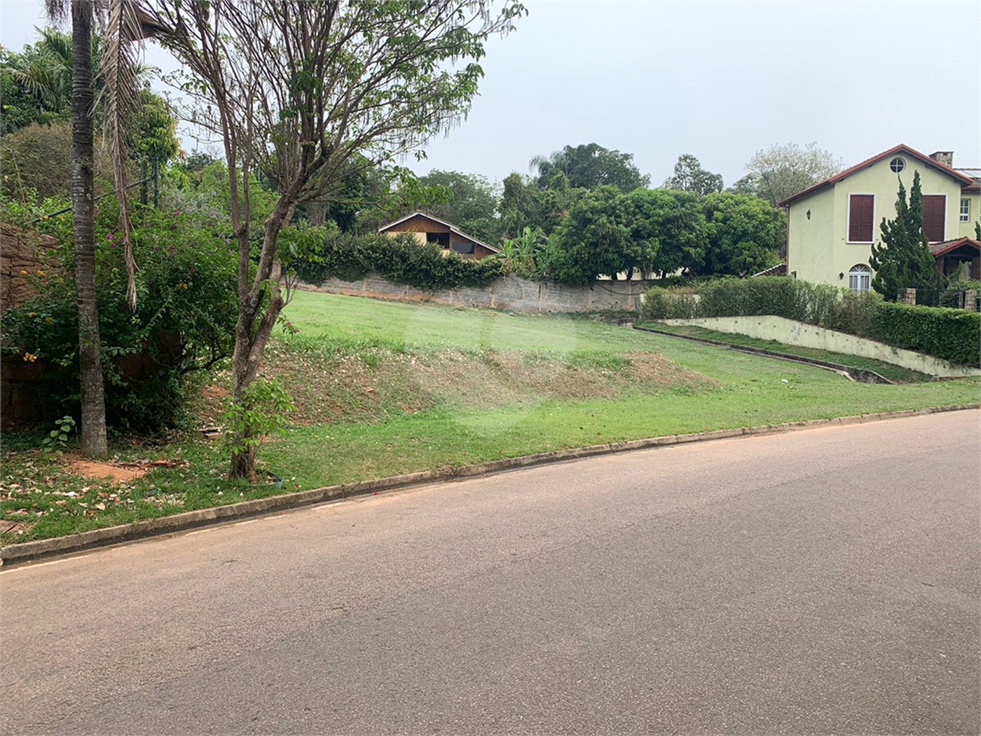 Terreno à venda no condomínio Parque dos Resedás, Itupeva - SP