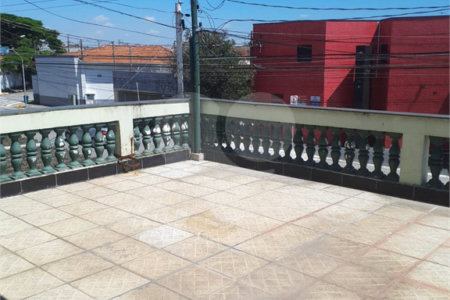 Sobrado à venda com 3 quartos em Parque Suzano, Suzano, SP