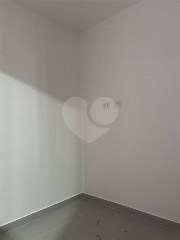 Casa à venda com 2 quartos, sendo 1 suíte, no condomínio Maracujas, São Paulo - SP