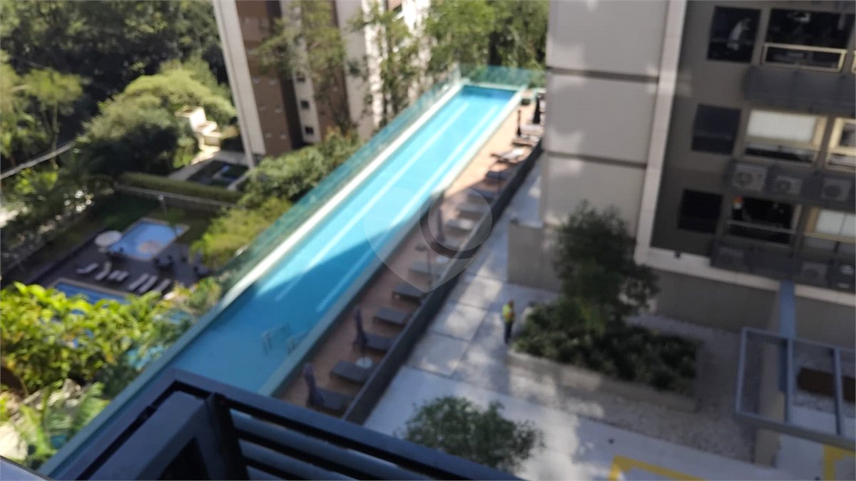 Apartamento à venda ou para alugar com 2 quartos em Jardim Fonte do Morumbi, São Paulo, SP