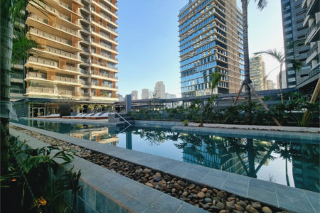 Apartamento à venda ou para alugar com 3 quartos, sendo 1 suíte,  em Jardim das Acácias, São Paulo, SP