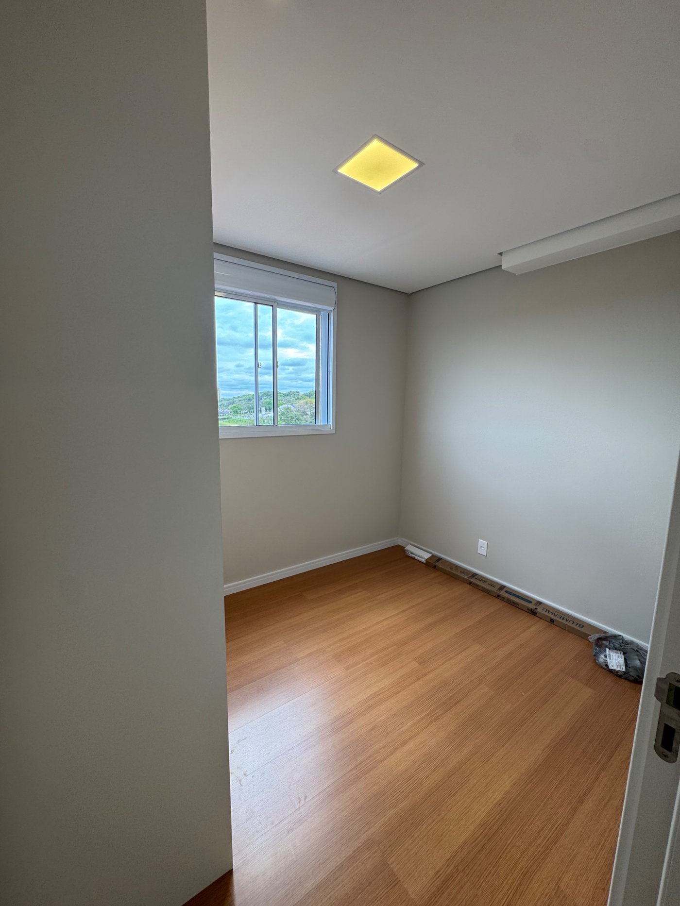 Apartamento à venda com 2 quartos em Jardim Villagio Ghiraldelli, Hortolândia, SP