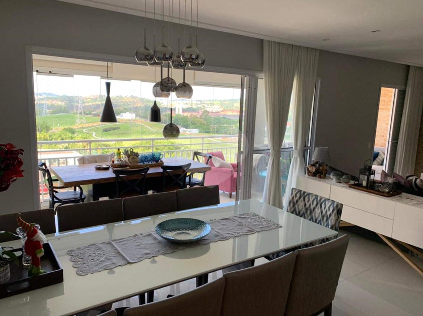 Apartamento à venda com 3 suítes em Vila Oliveira, Mogi das Cruzes, SP