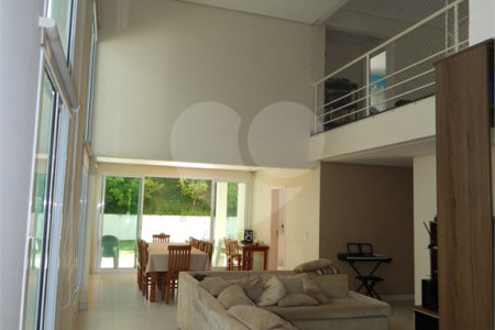 Casa à venda com 3 suítes no condomínio Alpes de Vinhedo, Vinhedo - SP