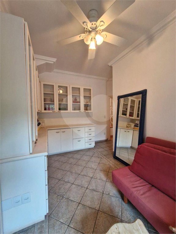 Casa à venda com 4 suítes no condomínio Estância Marambaia, Vinhedo - SP