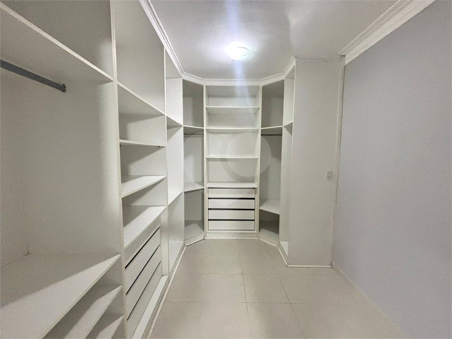 Casa de Vila à venda com 2 quartos, sendo 1 suíte, em Conjunto Residencial Jardim Villagio Torino, Sorocaba, SP