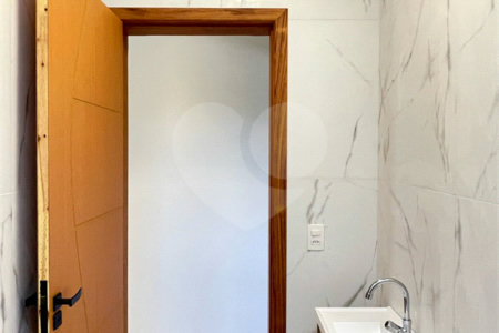 Casa à venda com 3 quartos, sendo 1 suíte, no condomínio Horto Florestal Iii, Sorocaba - SP