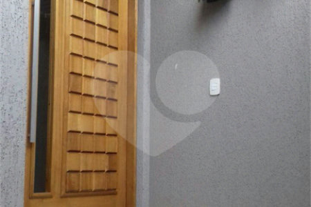 Casa à venda com 3 quartos, sendo 1 suíte,  em Vila Miranda, Itaquaquecetuba, SP