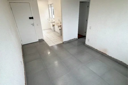 Casa à venda com 2 quartos em Jardim Petrópolis, Cotia, SP