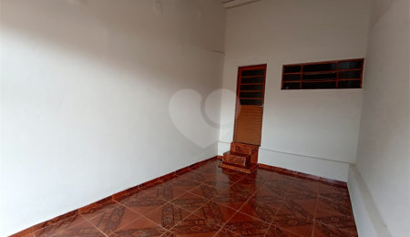 Casa para alugar com 1 quarto em Vila Célia, Itapetininga, SP