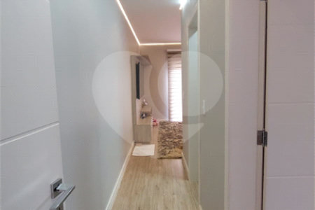 Casa à venda com 4 suítes no condomínio Figueira Garden, Atibaia - SP