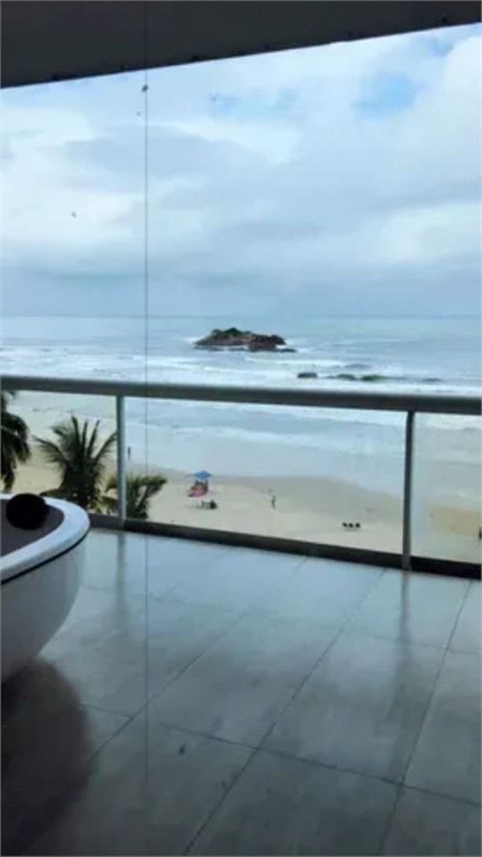 Apartamento Residencial à venda, Pitangueiras, Guarujá - AP1859.