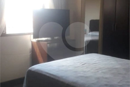 Casa à venda com 3 quartos, sendo 1 suíte,  em Vila Oliveira, Mogi das Cruzes, SP