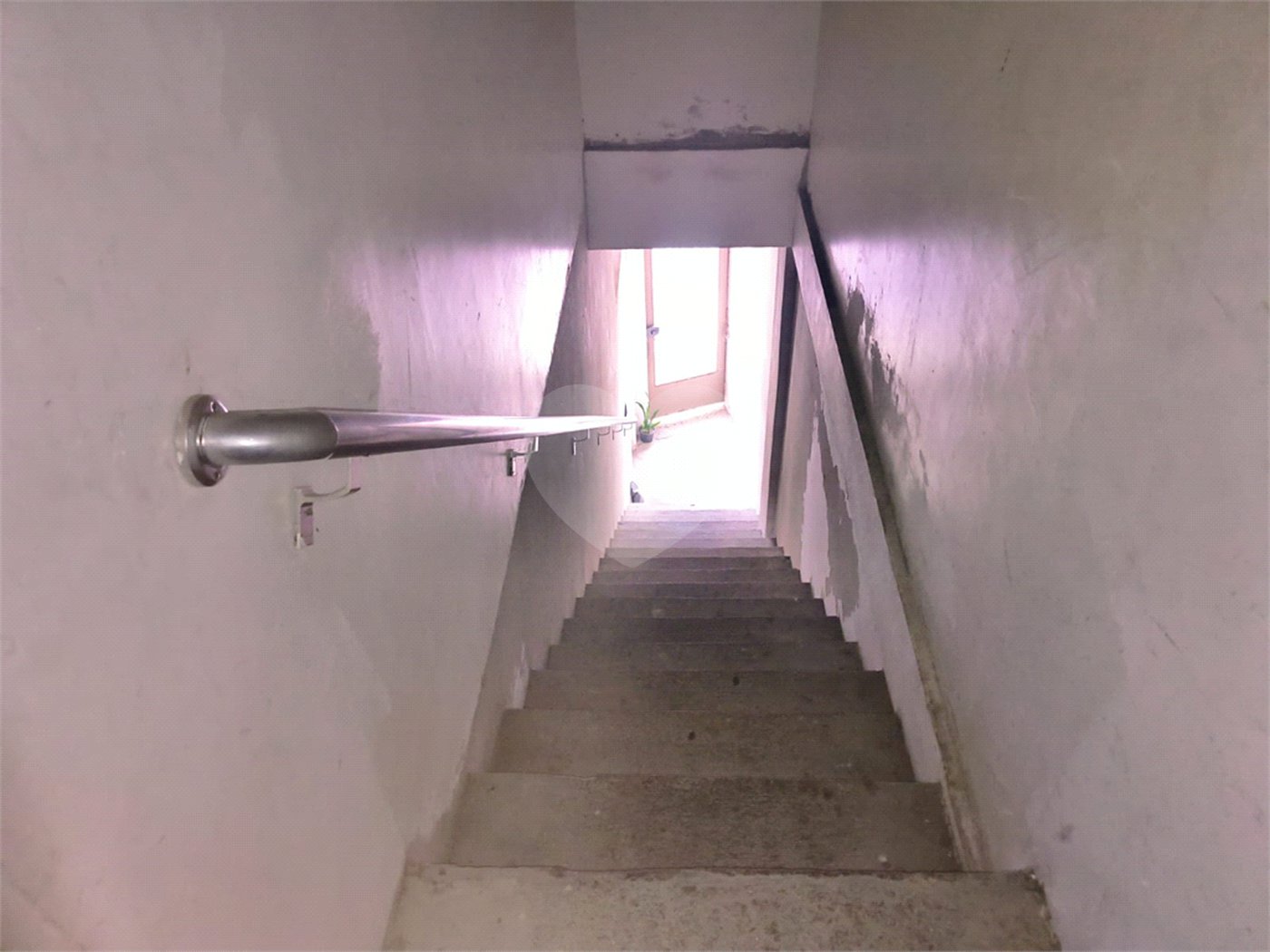 Casa à venda com 3 quartos, sendo 1 suíte, em Vila Gustavo, São Paulo, SP