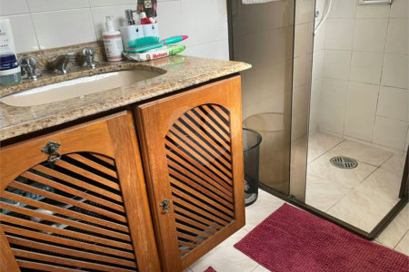 Sobrado à venda com 3 quartos, sendo 2 suítes, em Jardim da Glória, São Paulo, SP