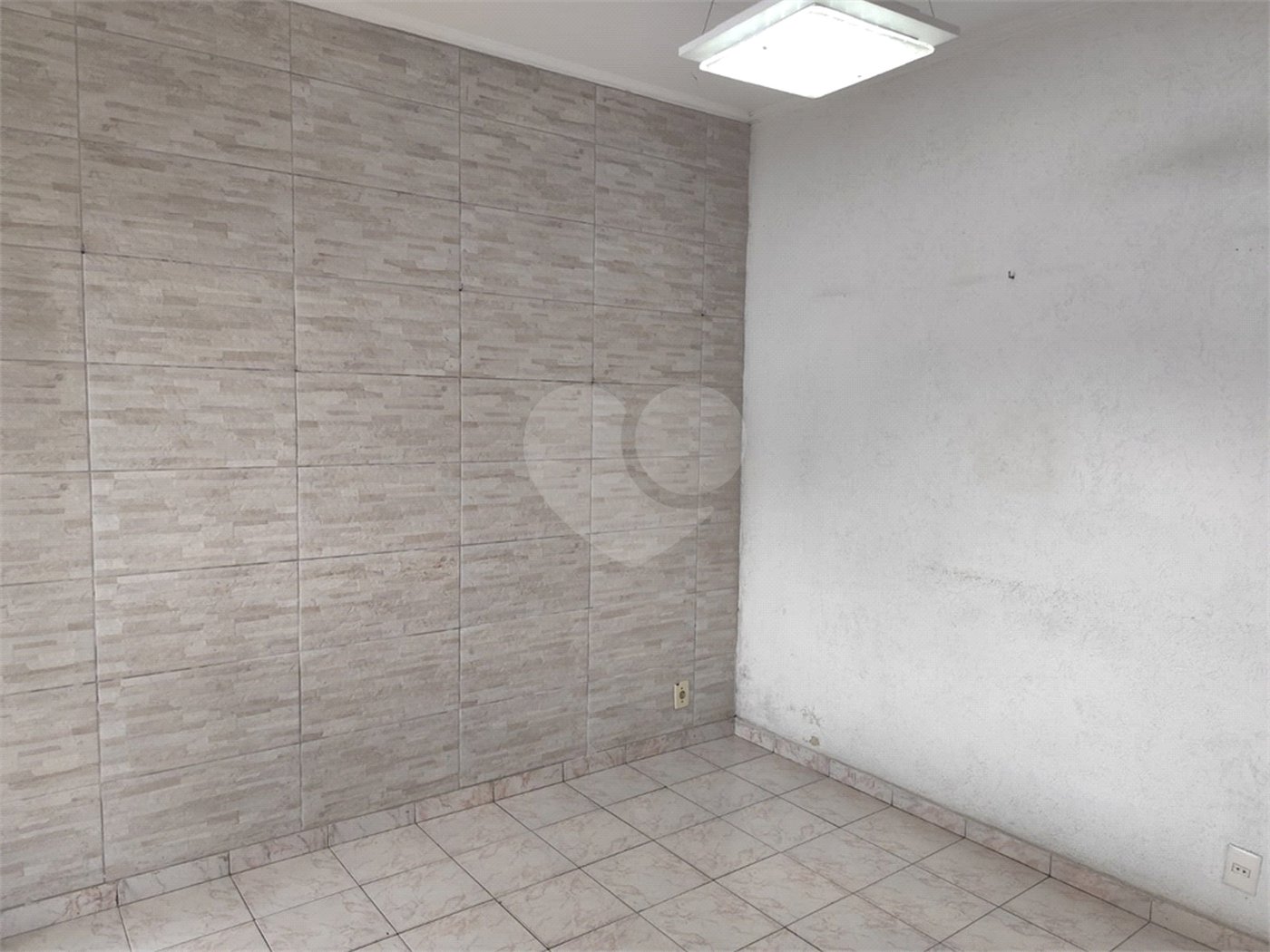 Sobrado à venda com 2 quartos em Vila Nivi, São Paulo, SP