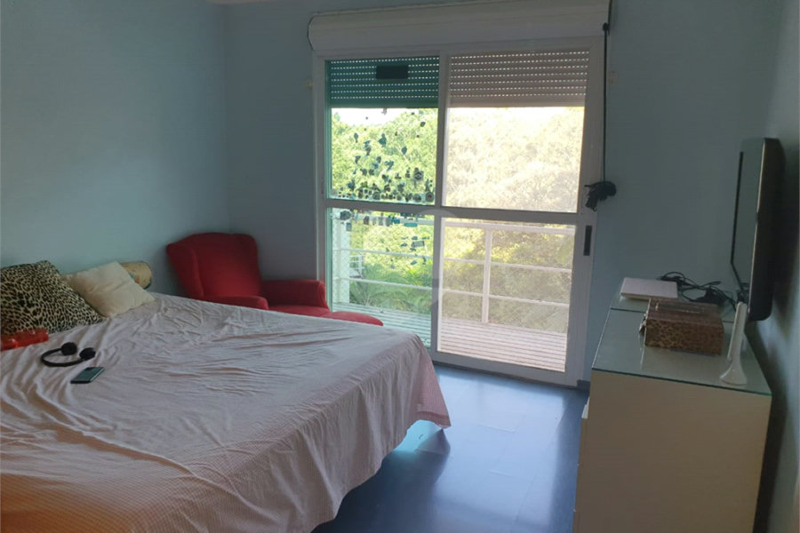 Sobrado à venda com 4 suítes em Tremembé, São Paulo, SP