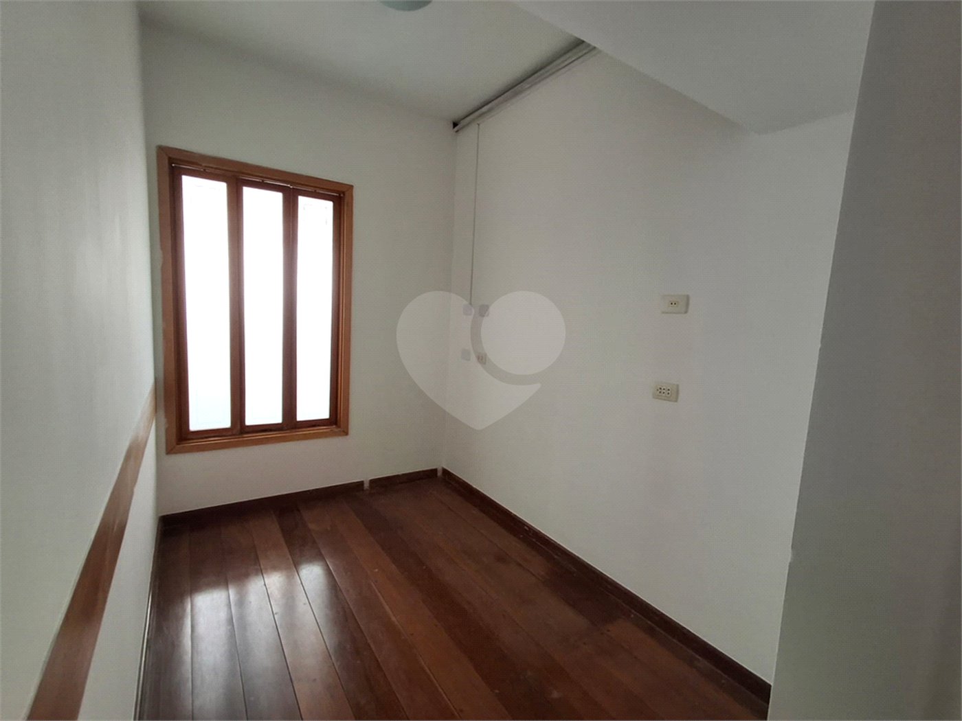 Apartamento para alugar com 3 quartos, sendo 1 suíte, em Chácara Santo Antônio, São Paulo, SP