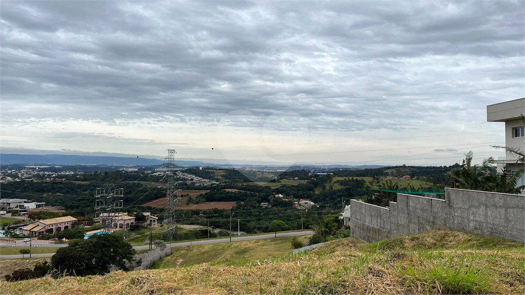 Terreno à venda no condomínio Residencial Campo de Toscana, Vinhedo - SP