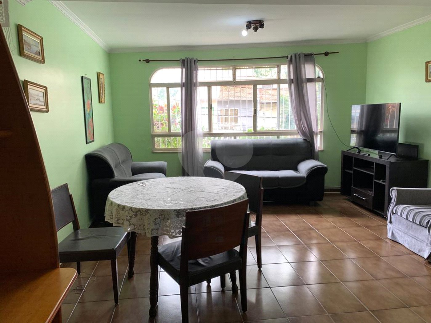 Casa à venda com 3 quartos, sendo 1 suíte,  em Bosque da Saúde, São Paulo, SP