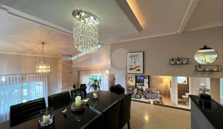 Casa à venda com 4 suítes em Vila Santo Antônio, Cotia, SP