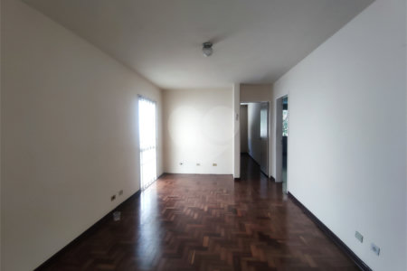 Sobrado à venda com 4 quartos, sendo 2 suítes, em Chácara Monte Alegre, São Paulo, SP